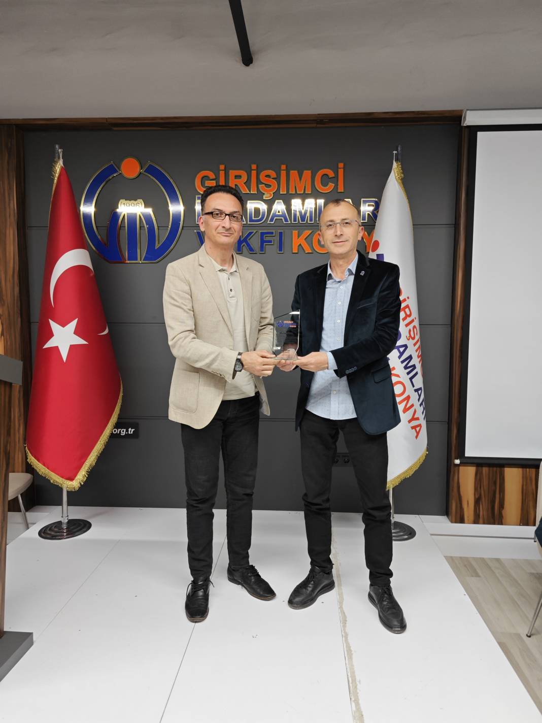 GİV’de ticaret konuşuldu 3